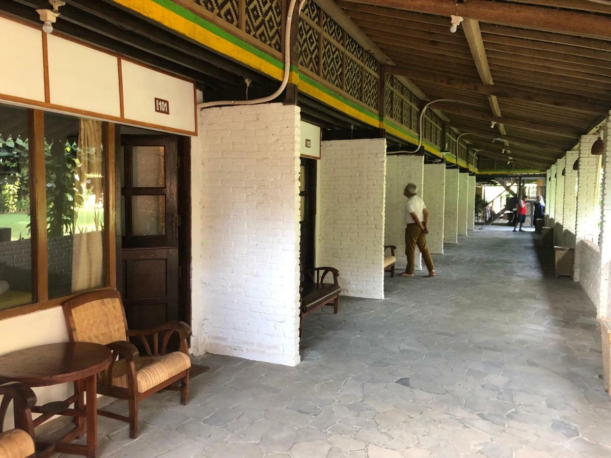 Pondok Tingal Borobudur Magelang Exterior foto