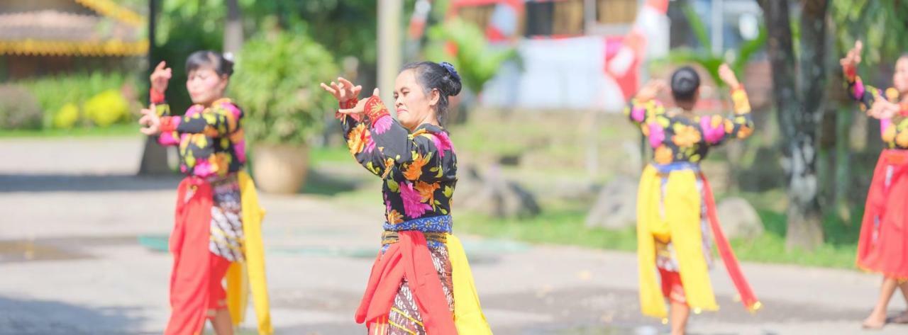 Pondok Tingal Borobudur Magelang Exterior foto